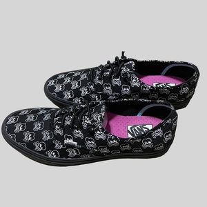 Vans Authentic Black & White Coldhearted Sneakers!  Size 11.5